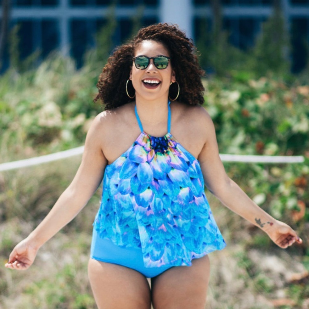 Coco Reef Aura Ruffle Bra Sized Underwire Crop Tankini Top - Silent Bloom